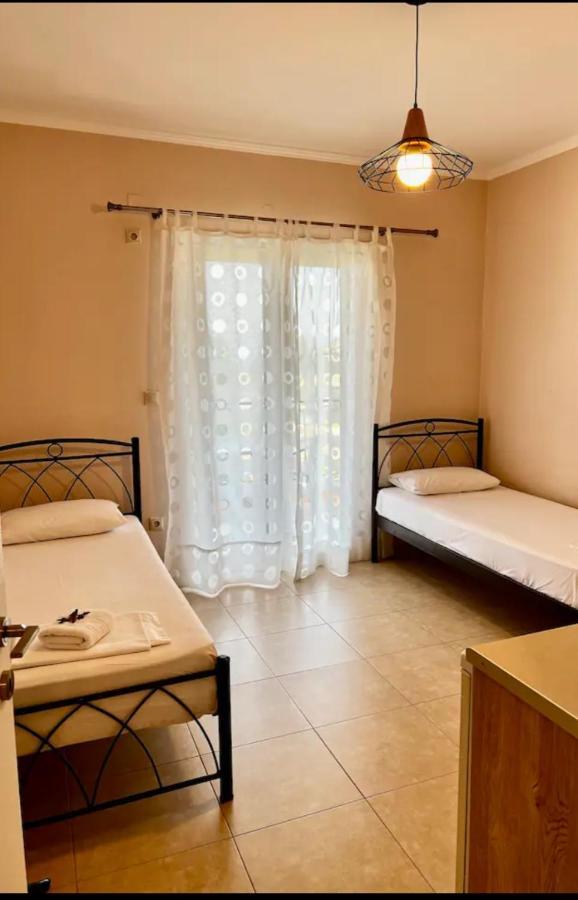 Valedina Rooms Nikiana Exterior foto