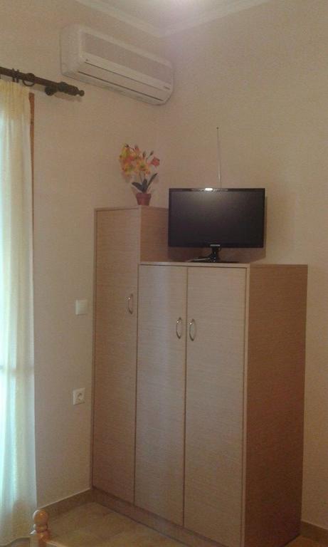 Valedina Rooms Nikiana Quarto foto