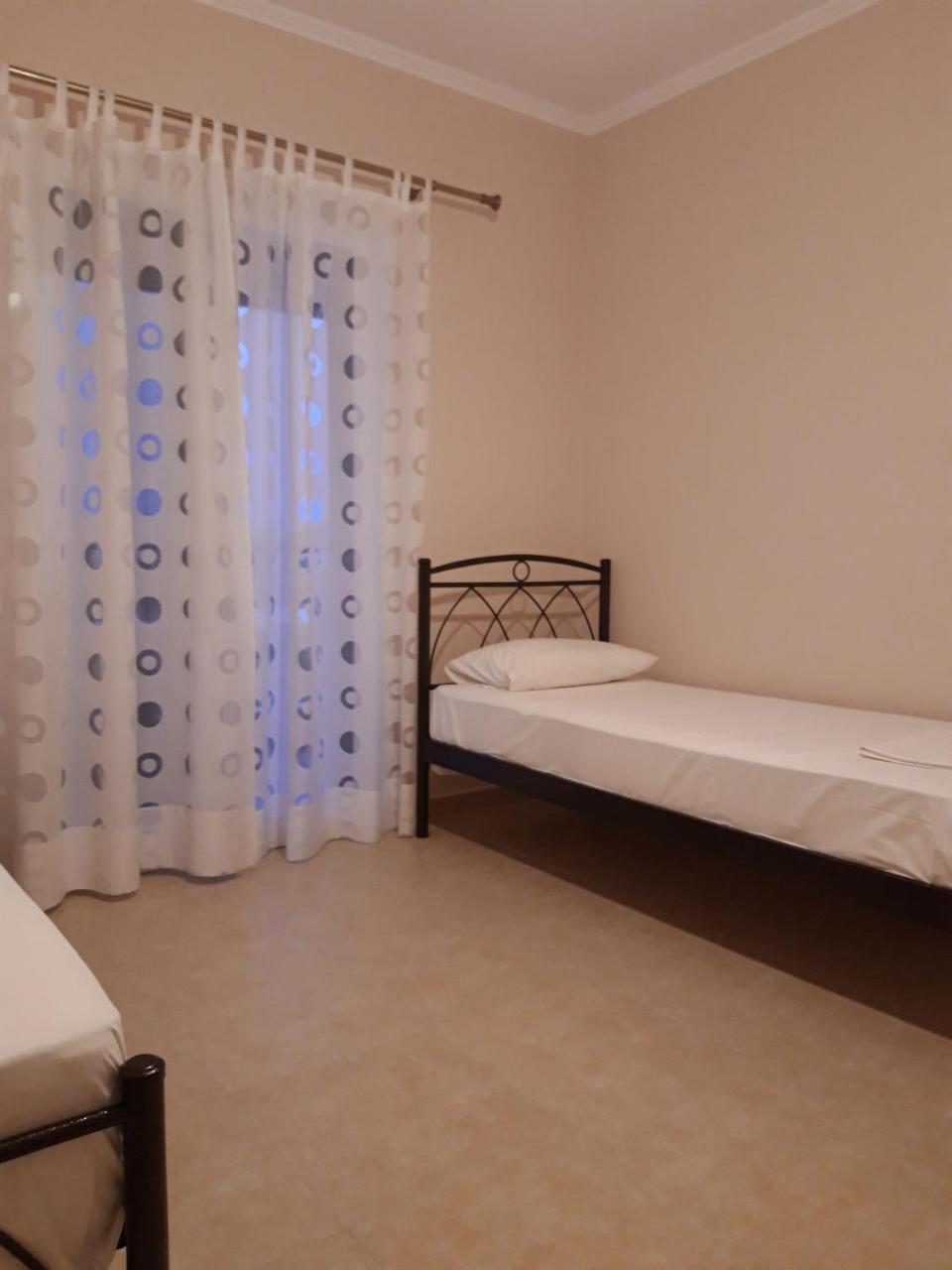 Valedina Rooms Nikiana Exterior foto